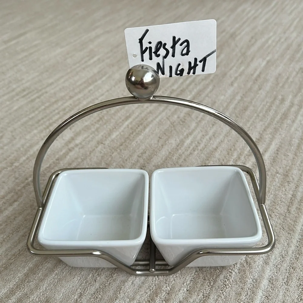 PAMPERED CHEF Simple Additions Brushed Silver Caddy w/ 2 Square White Bowls